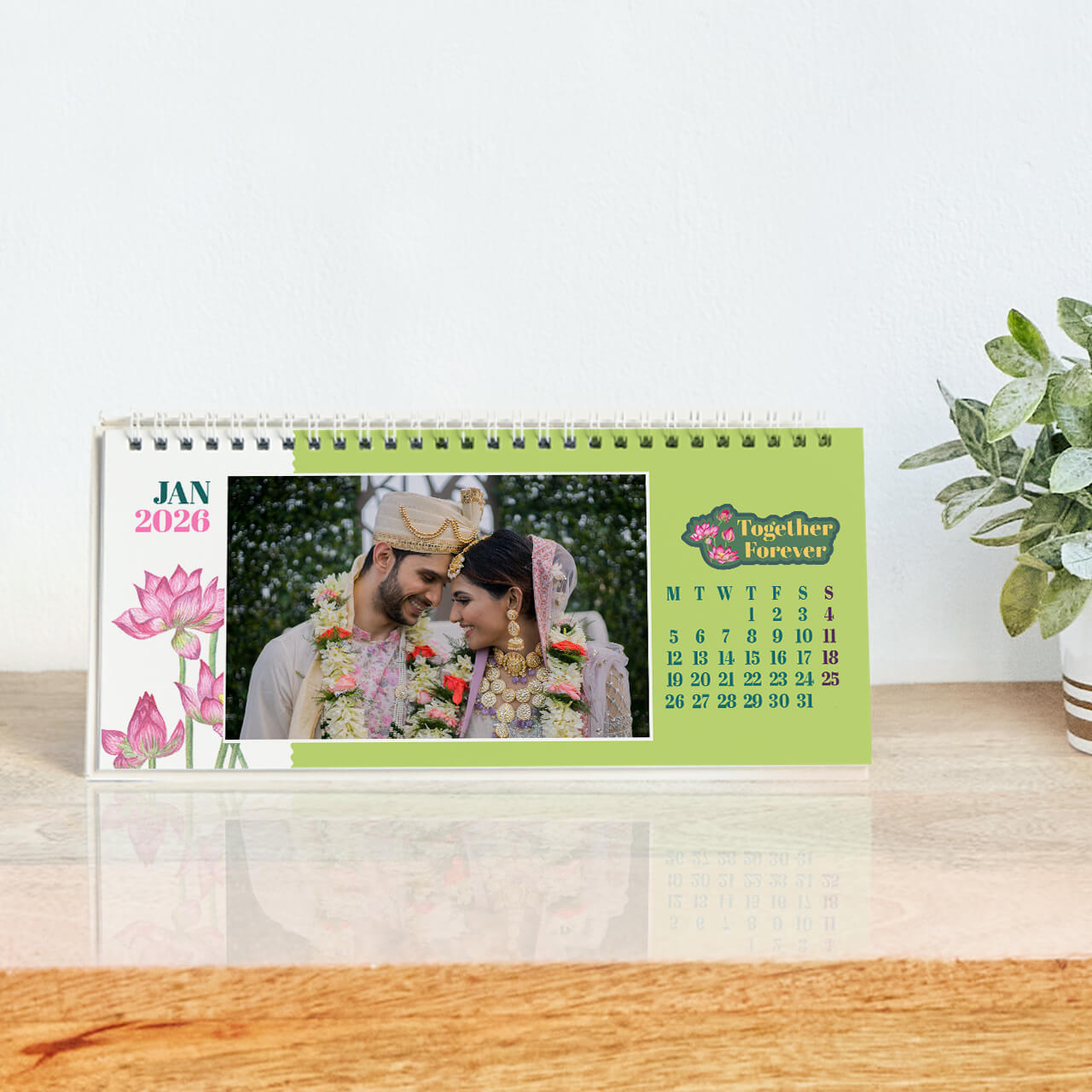 4.5x10-custom-desktop-calendar-1