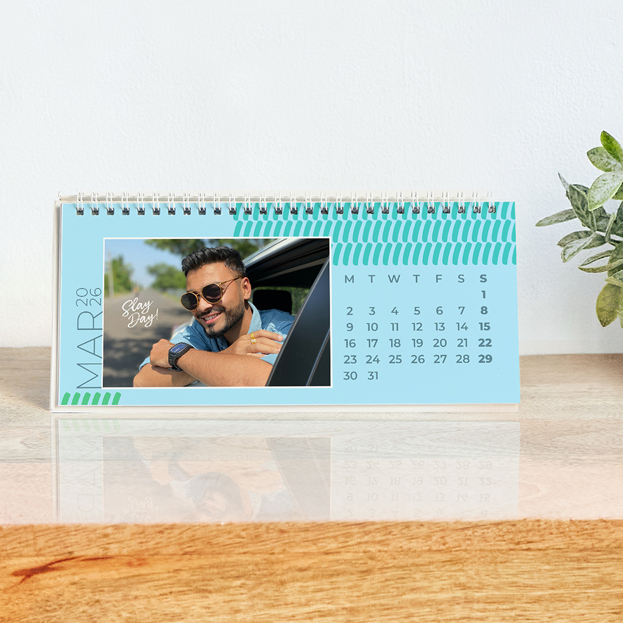 landscape desk calendar