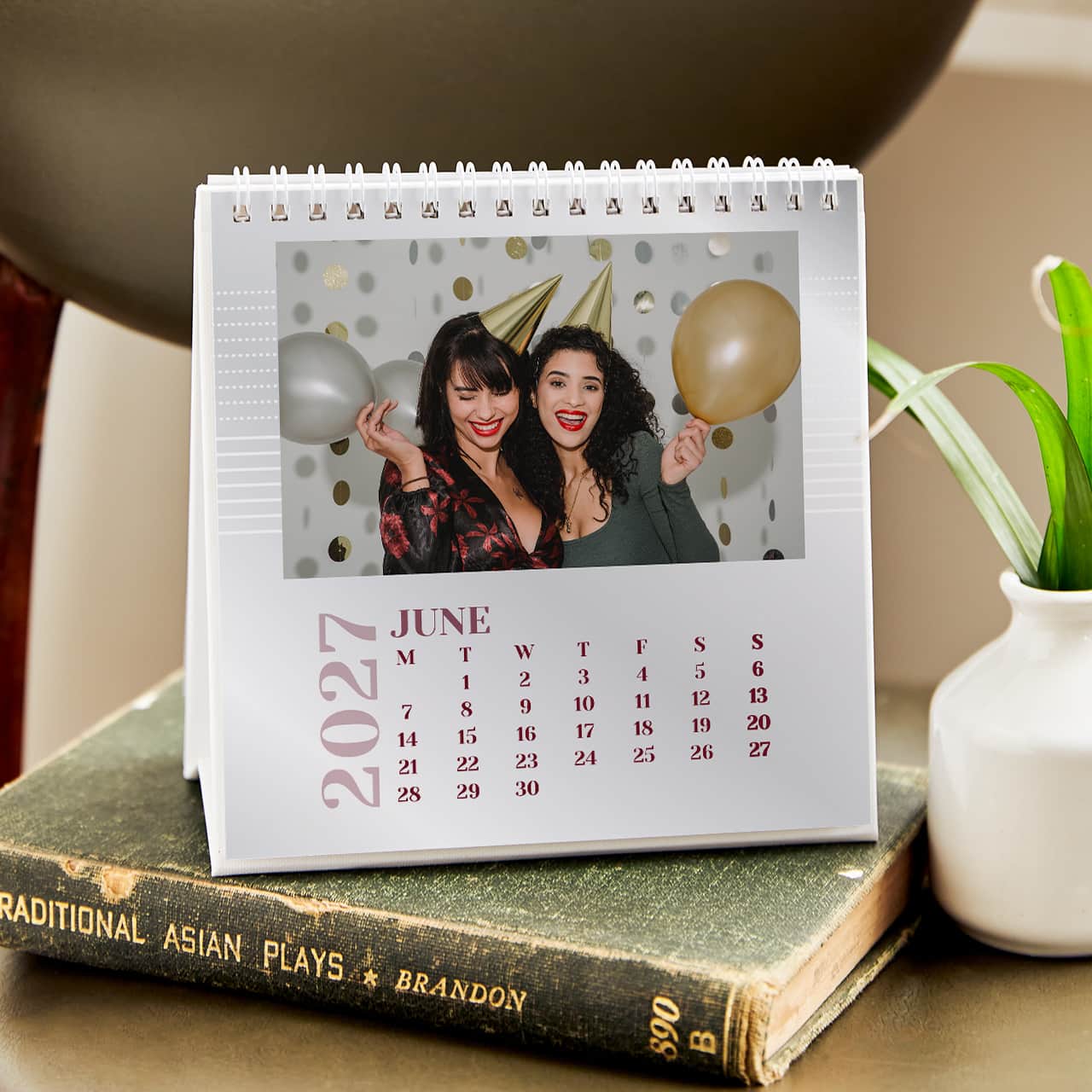 Living Life and Loving It colourful desktop calendar design